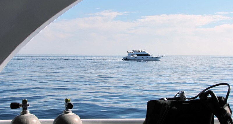 Use your own yacht for scuba lessons